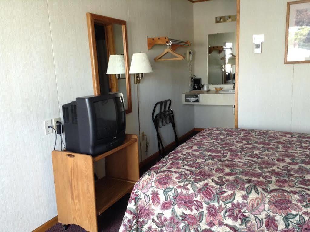 Lighthouse View Motel Mackinaw City Luaran gambar