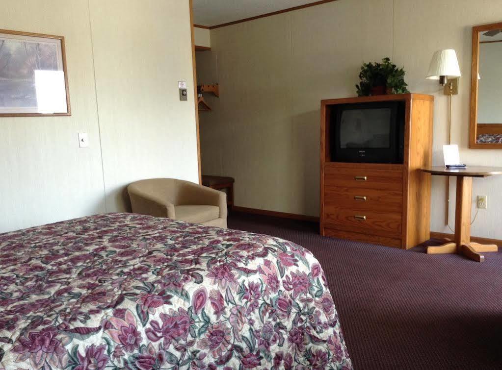 Lighthouse View Motel Mackinaw City Luaran gambar